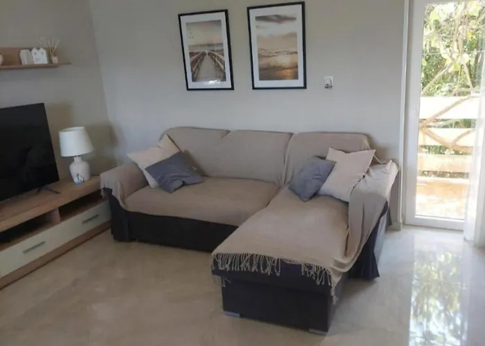 Apartament Silvija Ciovo Slatine