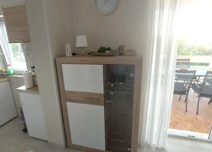 Apartament Silvija Ciovo Slatine
